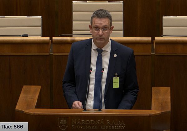 Foto: videozáznam rokovania NR SR